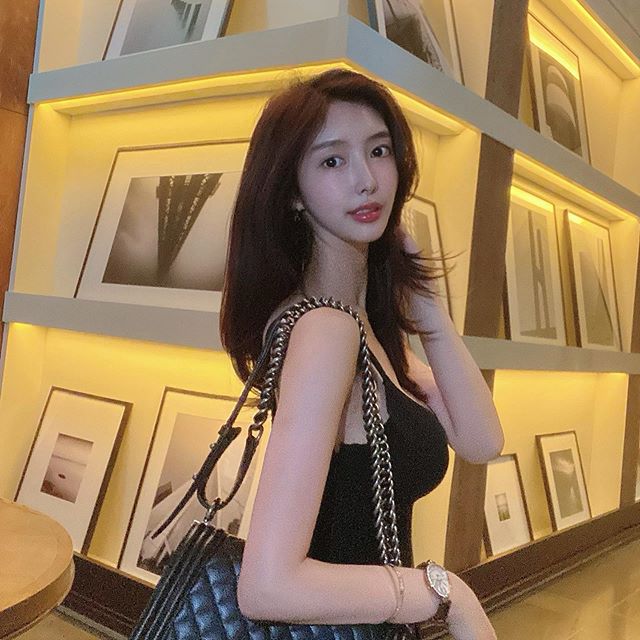 모델