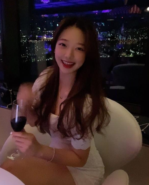 후끈