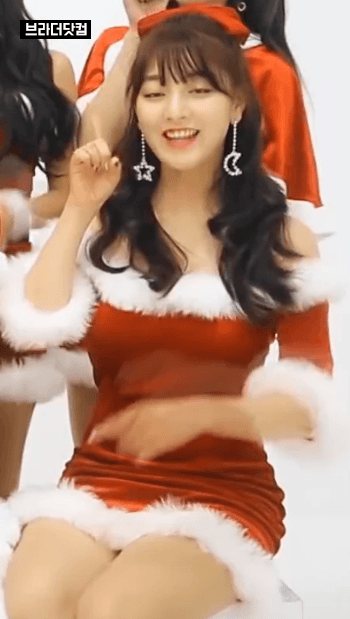 산타걸 지효